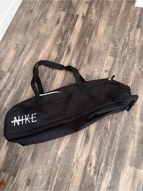 Nike Black Duffel Sports bat  Bag